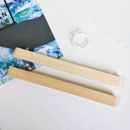 Single Magnetic Wooden Poster Hanger