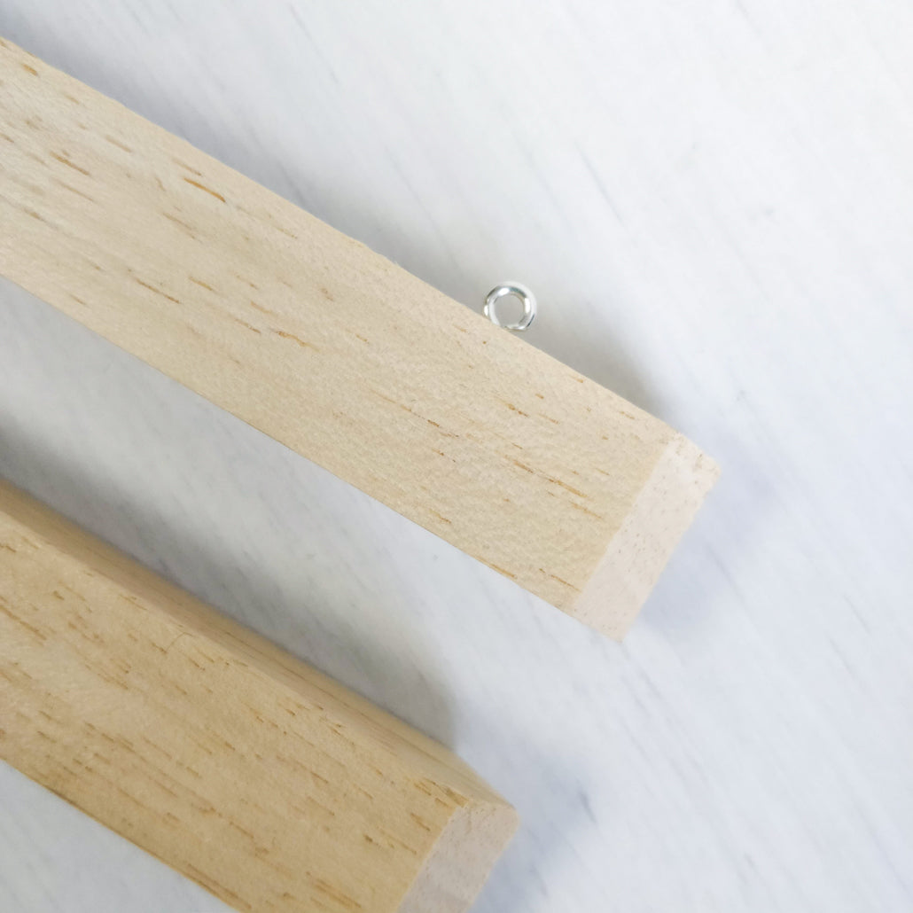 Single Magnetic Wooden Poster Hanger